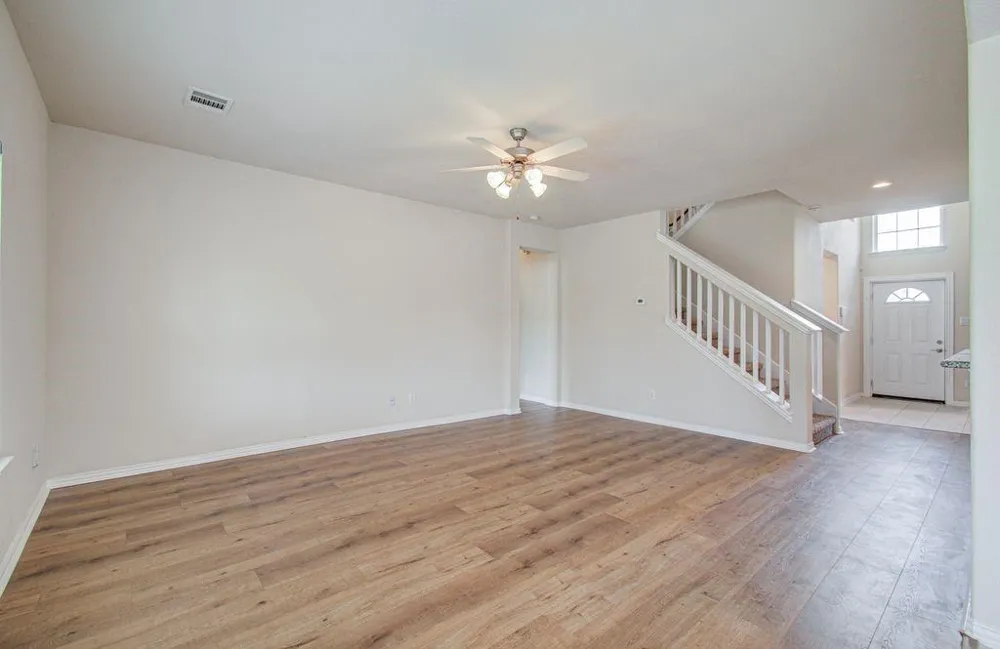 309 Burgundy Drive Alvin, TX 77511