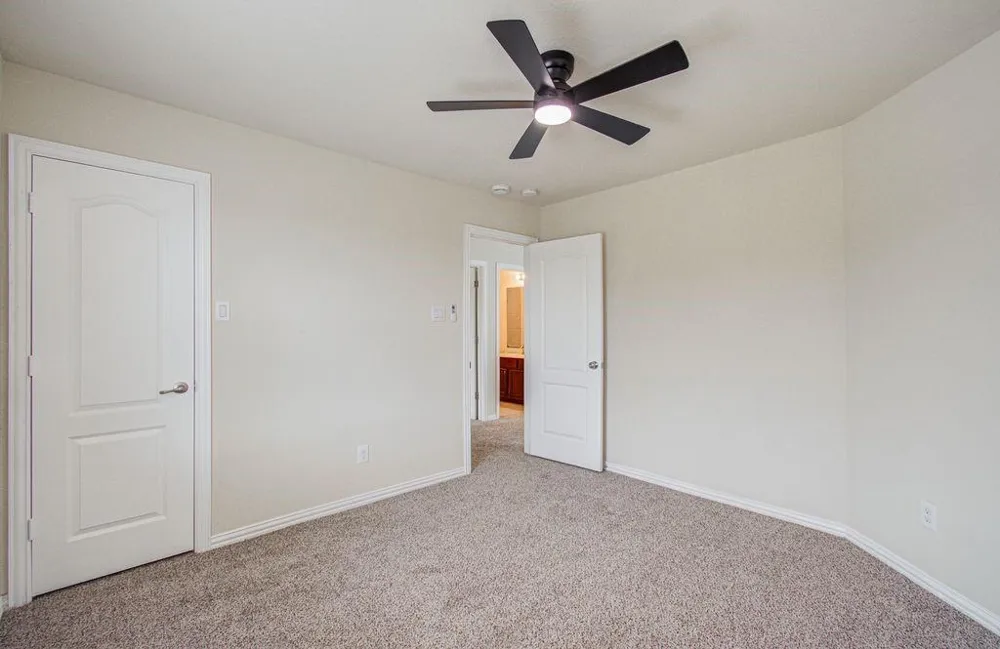 309 Burgundy Drive Alvin, TX 77511