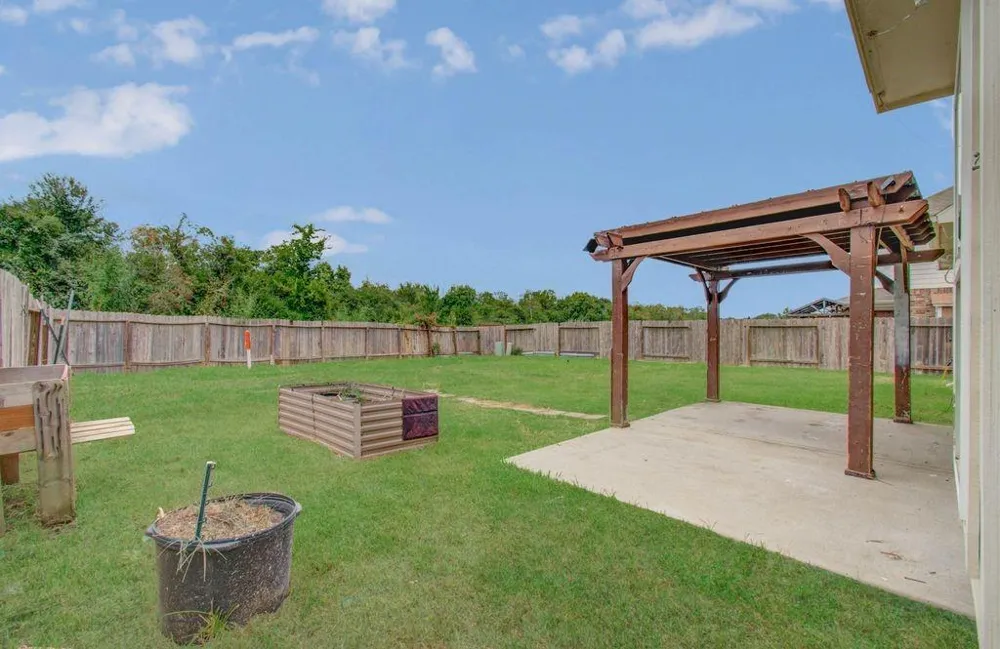 309 Burgundy Drive Alvin, TX 77511