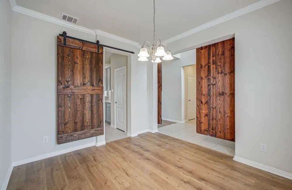 309 Burgundy Drive Alvin, TX 77511
