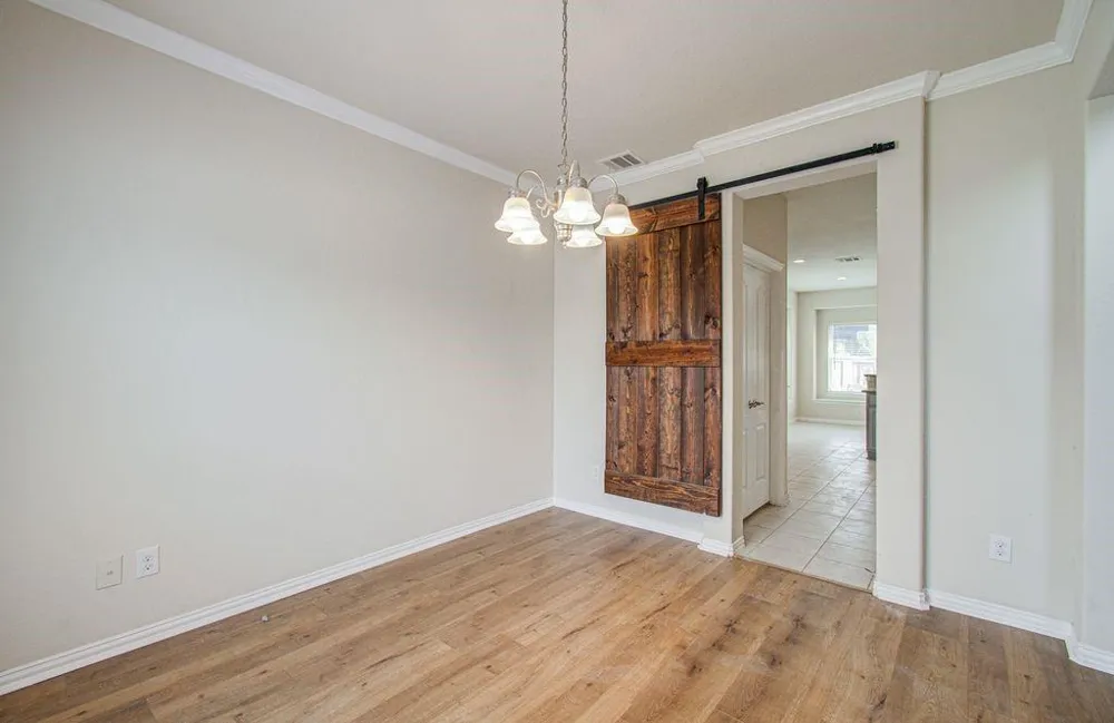 309 Burgundy Drive Alvin, TX 77511