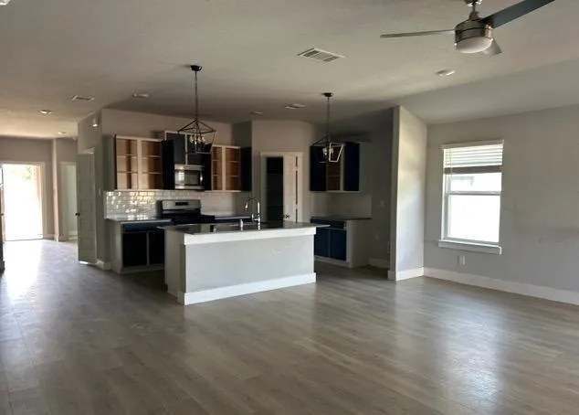 14111 Guadalupe Pass San Antonio, TX 78253