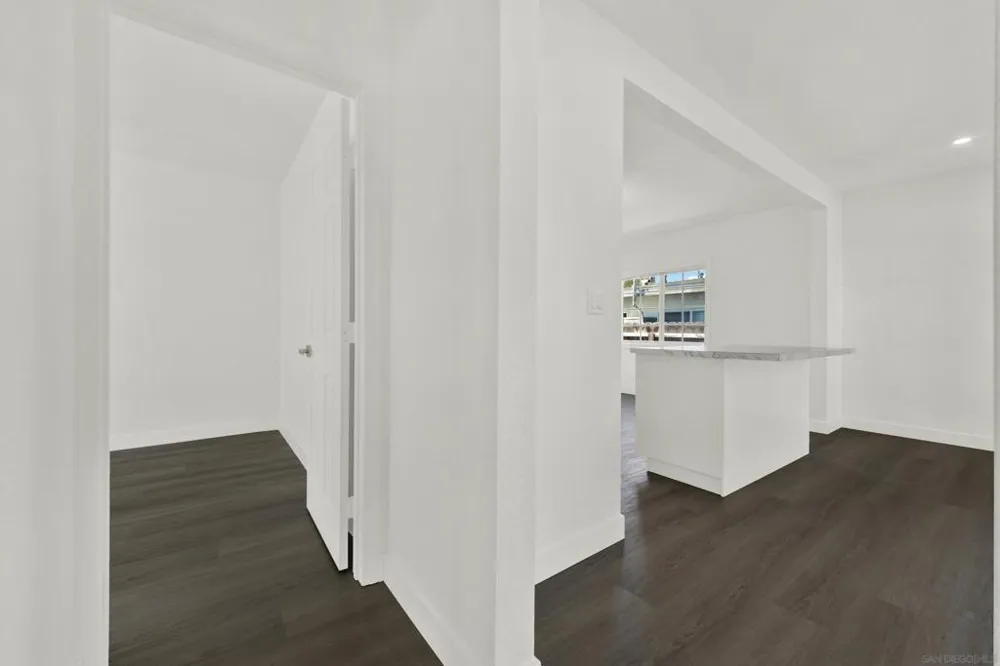 127 W 5th Ave Escondido, CA 92025