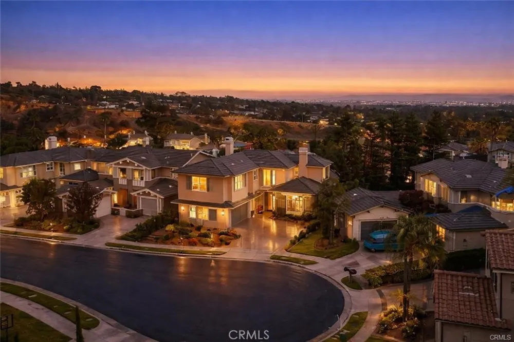 632 Hartwell Court Altadena, CA 91001