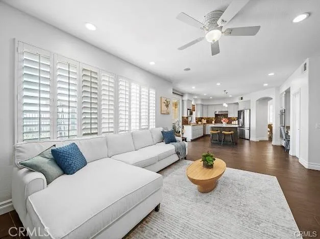 632 Hartwell Court Altadena, CA 91001
