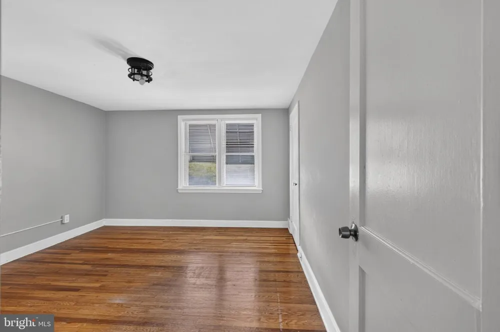 351 W 22ND STREET Chester, PA 19013