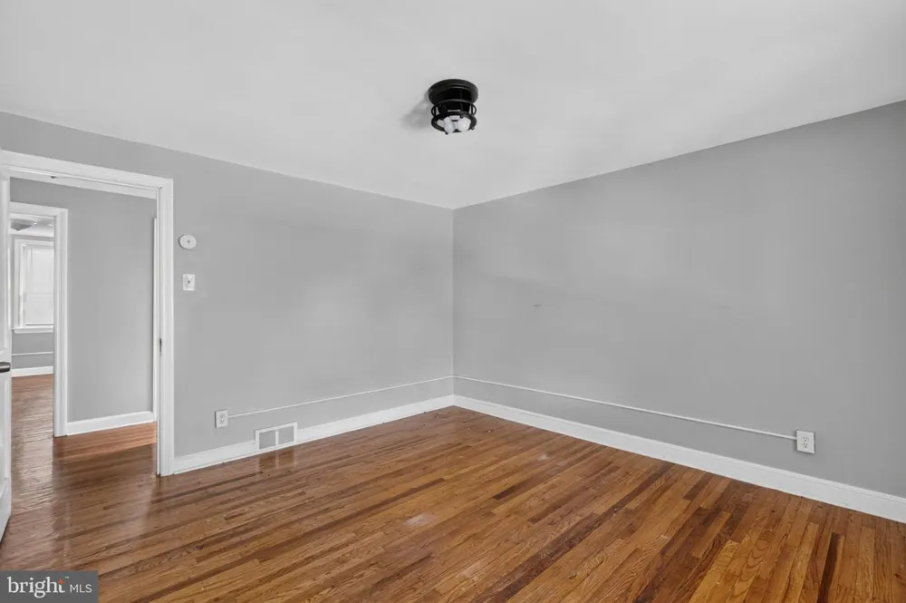 351 W 22ND STREET Chester, PA 19013