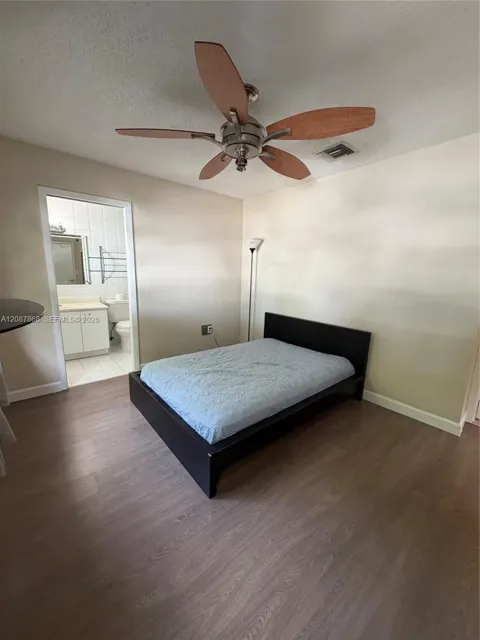 9900 W Calusa Club Dr #1