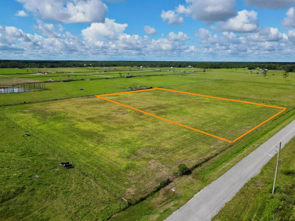 944 NW 344th Street Okeechobee, FL 34972