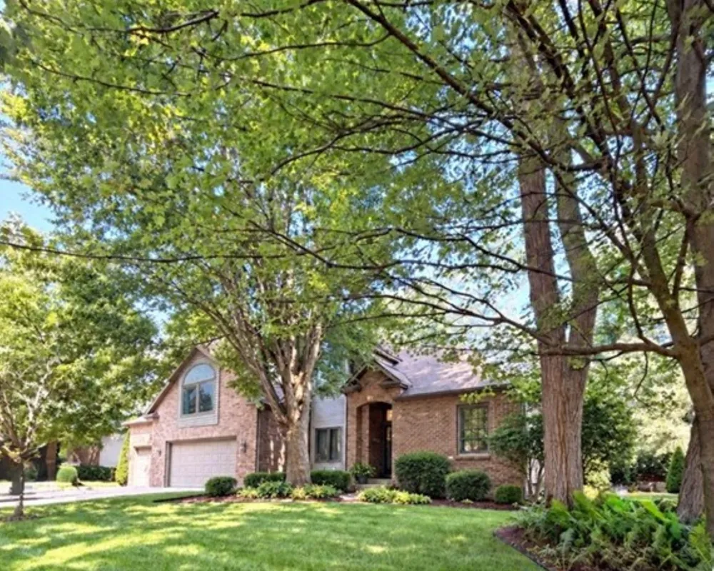 2147 Wooded Way Stevensville, MI 49127