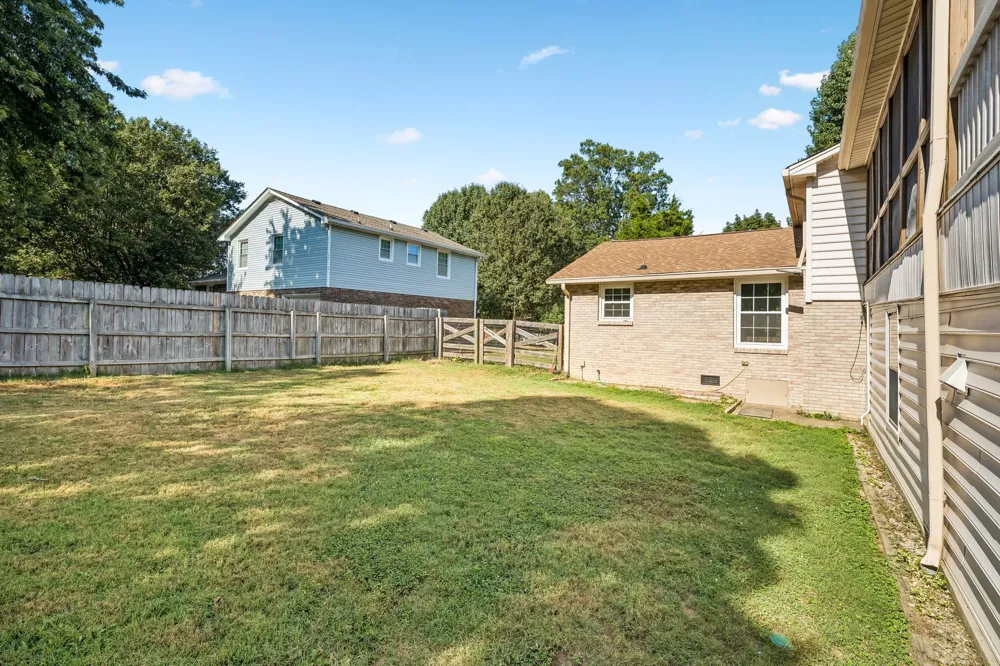 708 Countrywood Dr Franklin, TN 37064