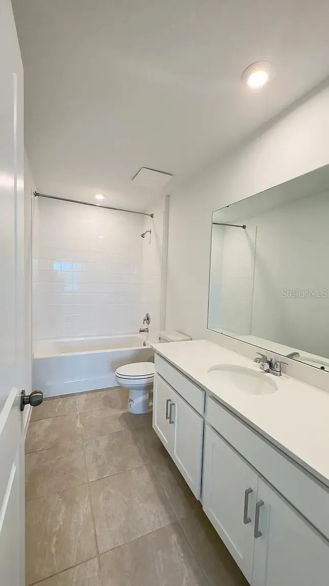 13366 GENERATIONS AVENUE Orlando, FL 32832
