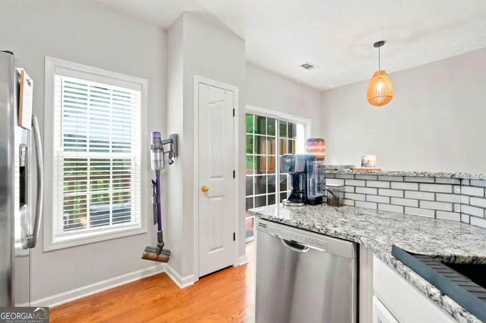 345 Abbotts Mill DR Johns Creek, GA 30097