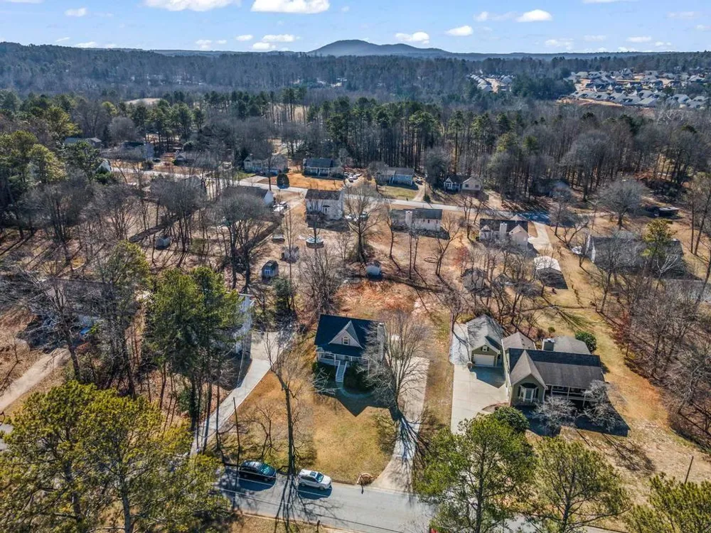 323 West Lane Woodstock, GA 30188