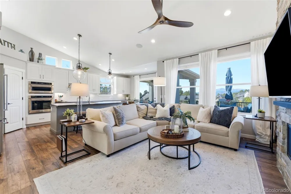 1386 Catnap Lane Monument, CO 80132