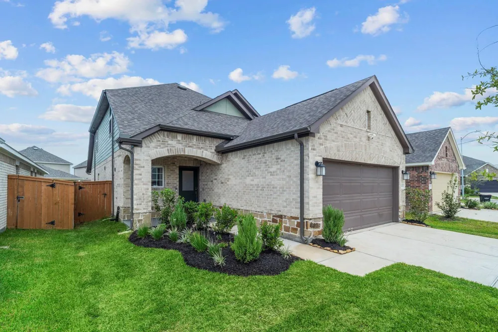 21622 Wave Hollow Drive Cypress, TX 77433