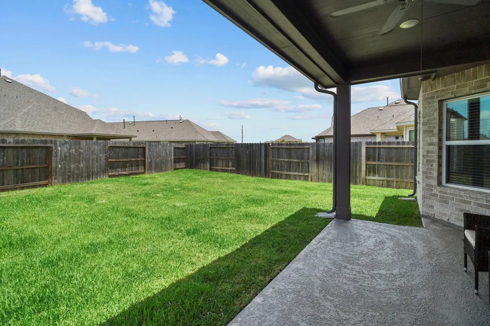 21622 Wave Hollow Drive Cypress, TX 77433