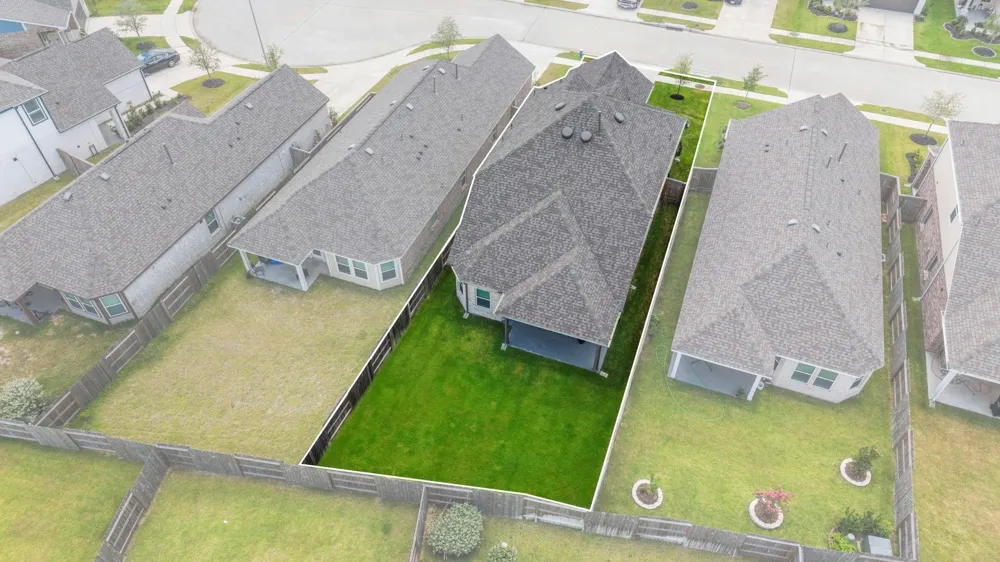 21622 Wave Hollow Drive Cypress, TX 77433