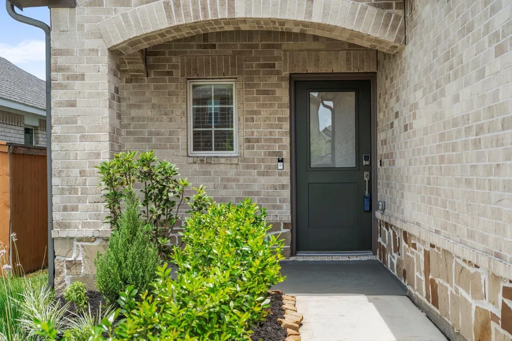 21622 Wave Hollow Drive Cypress, TX 77433