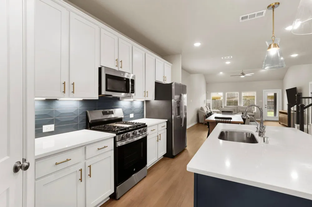 21622 Wave Hollow Drive Cypress, TX 77433