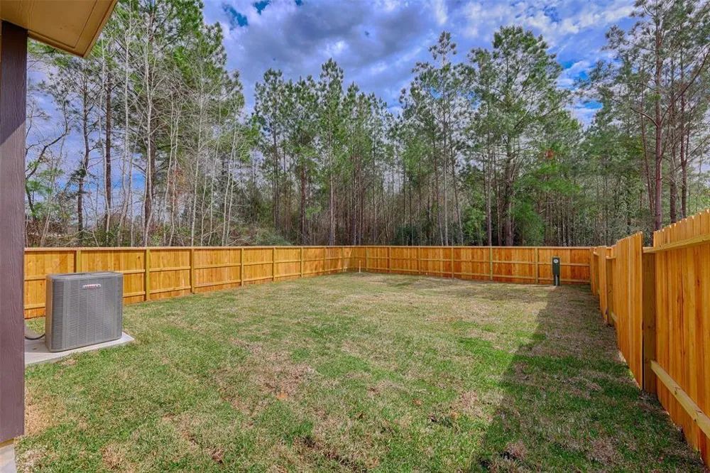 115 Handley Drive Montgomery, TX 77316