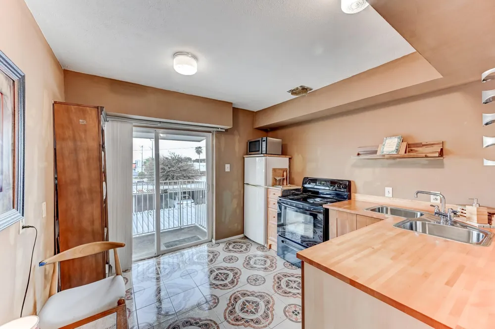 2727 Briarhurst Drive #25 Houston, TX 77057