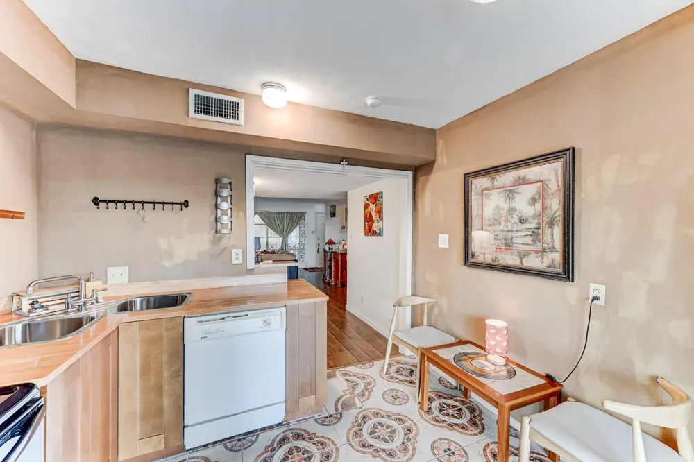 2727 Briarhurst Drive #25 Houston, TX 77057
