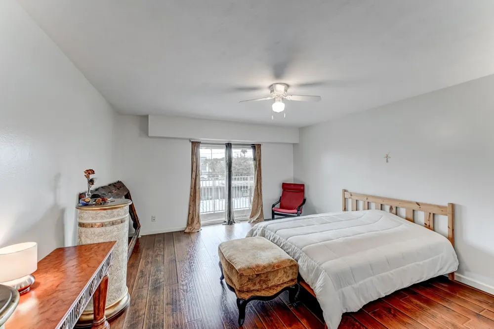 2727 Briarhurst Drive #25 Houston, TX 77057