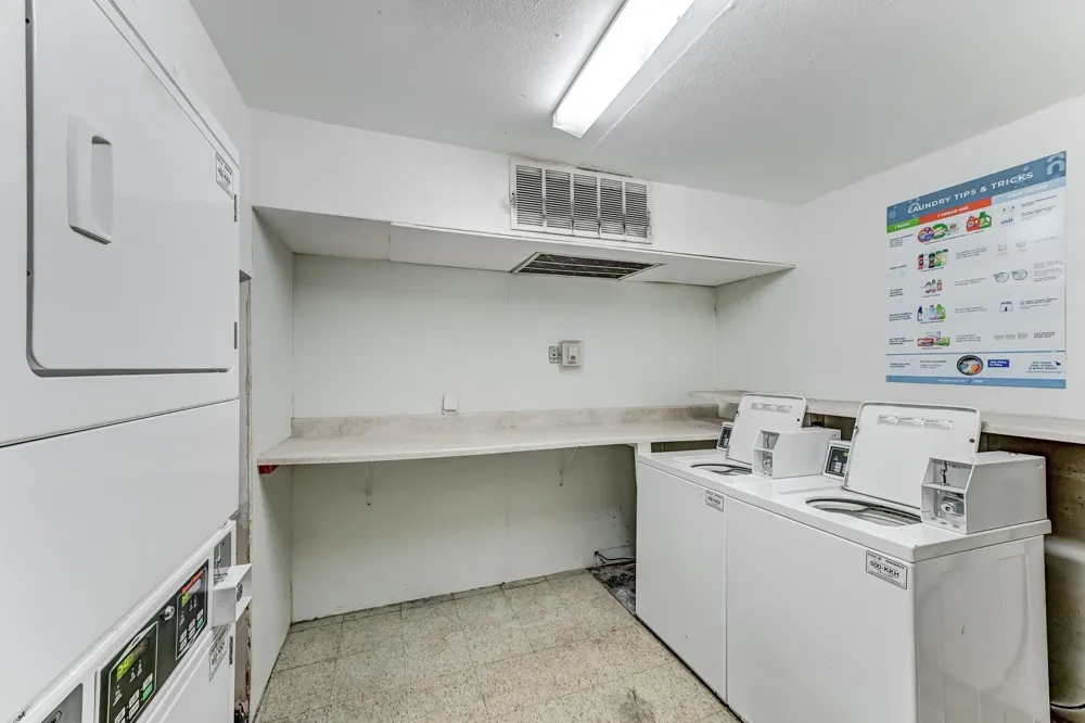 2727 Briarhurst Drive #25 Houston, TX 77057