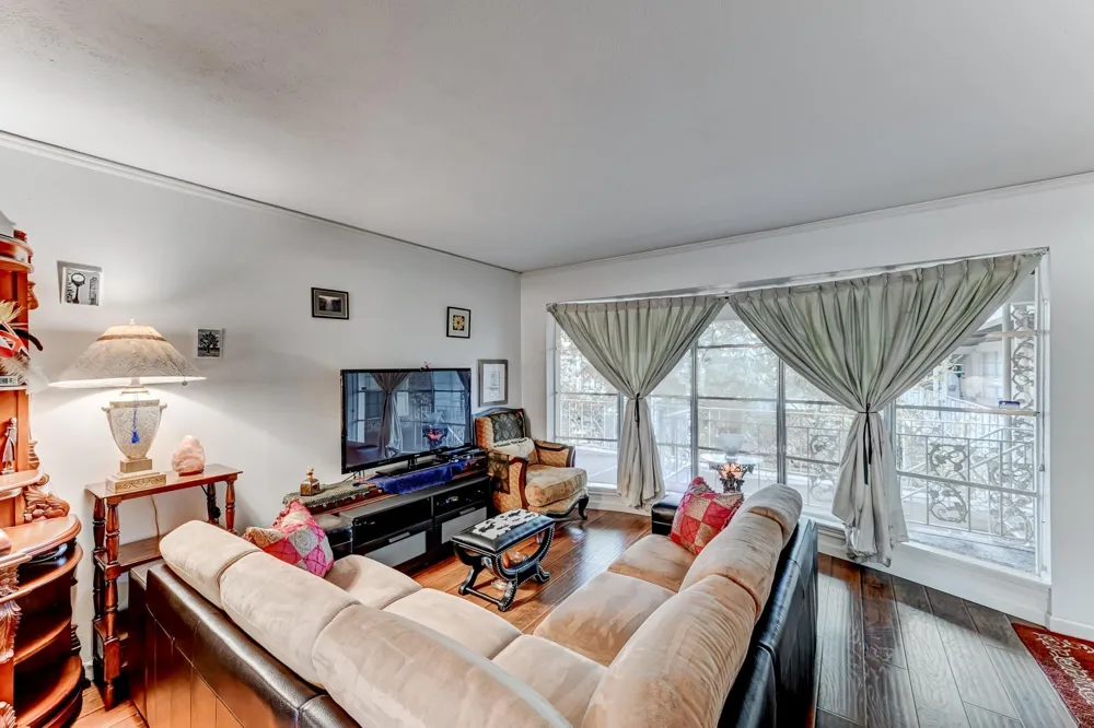 2727 Briarhurst Drive #25 Houston, TX 77057