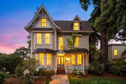 419 Locust Street