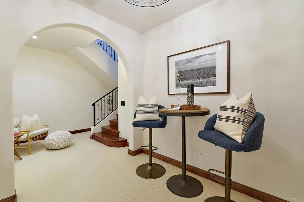 6811 VIANDA COURT Carlsbad, CA 92009
