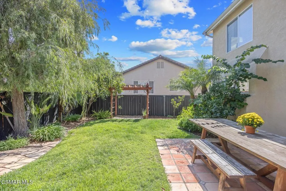 3851 Alex Court Newbury Park, CA 91320