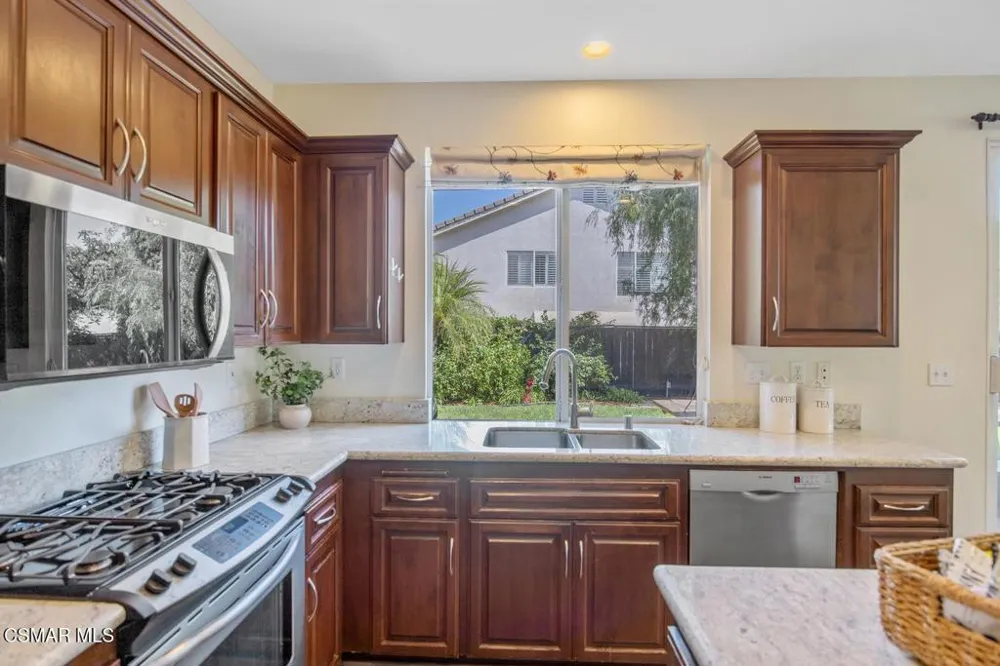 3851 Alex Court Newbury Park, CA 91320