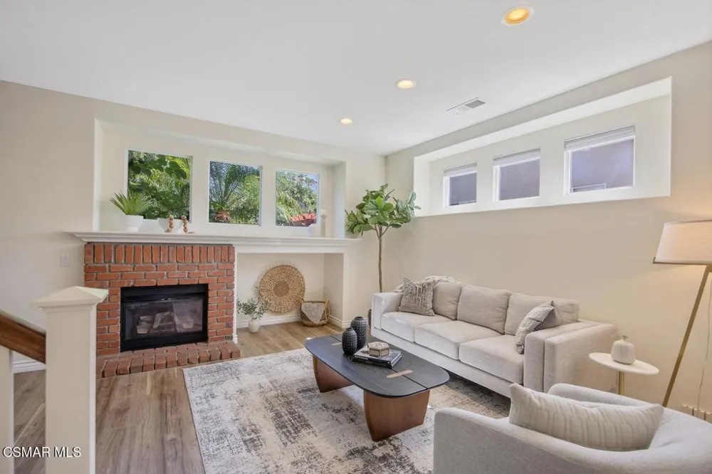 3851 Alex Court Newbury Park, CA 91320