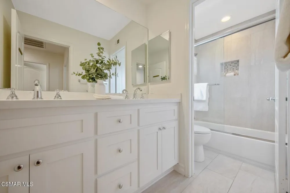 3851 Alex Court Newbury Park, CA 91320