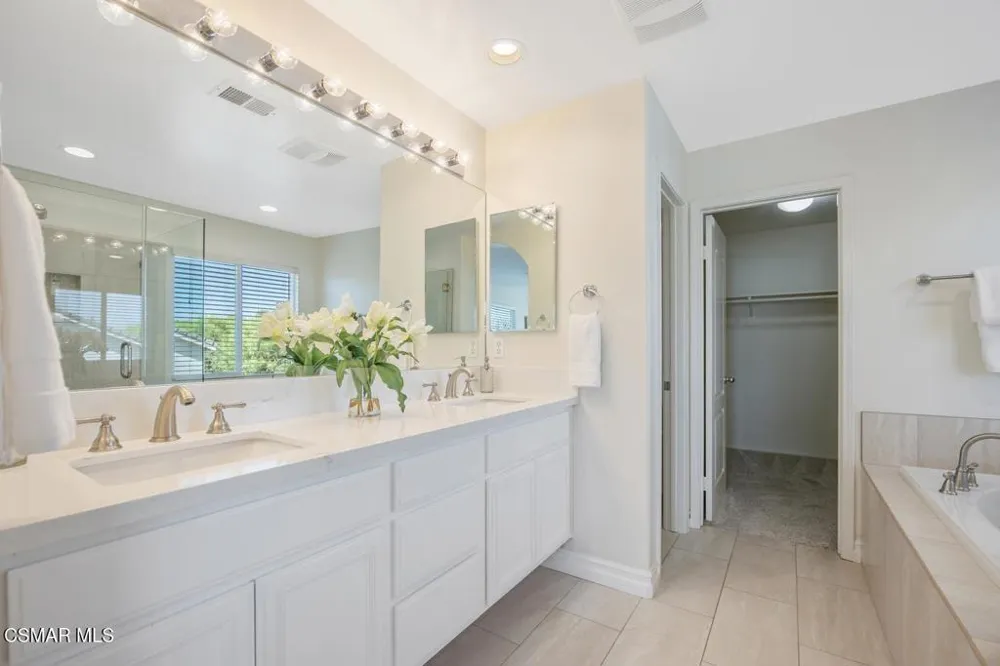 3851 Alex Court Newbury Park, CA 91320