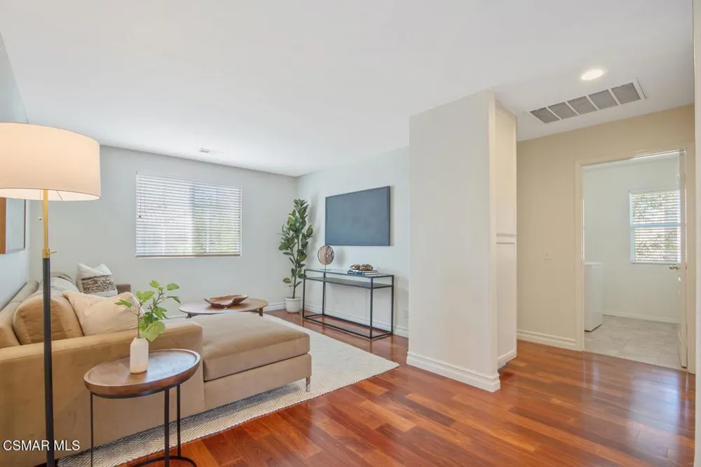 3851 Alex Court Newbury Park, CA 91320