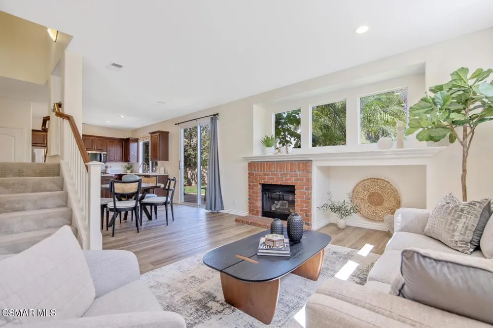 3851 Alex Court Newbury Park, CA 91320