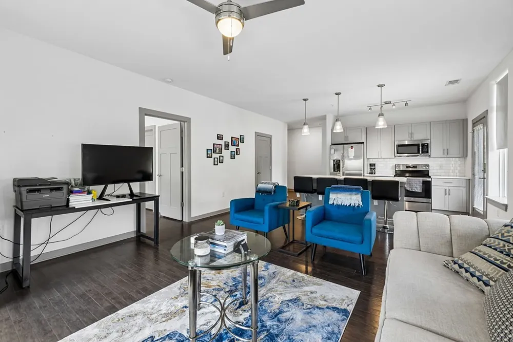 1638 54th Ave #101 Nashville, TN 37209