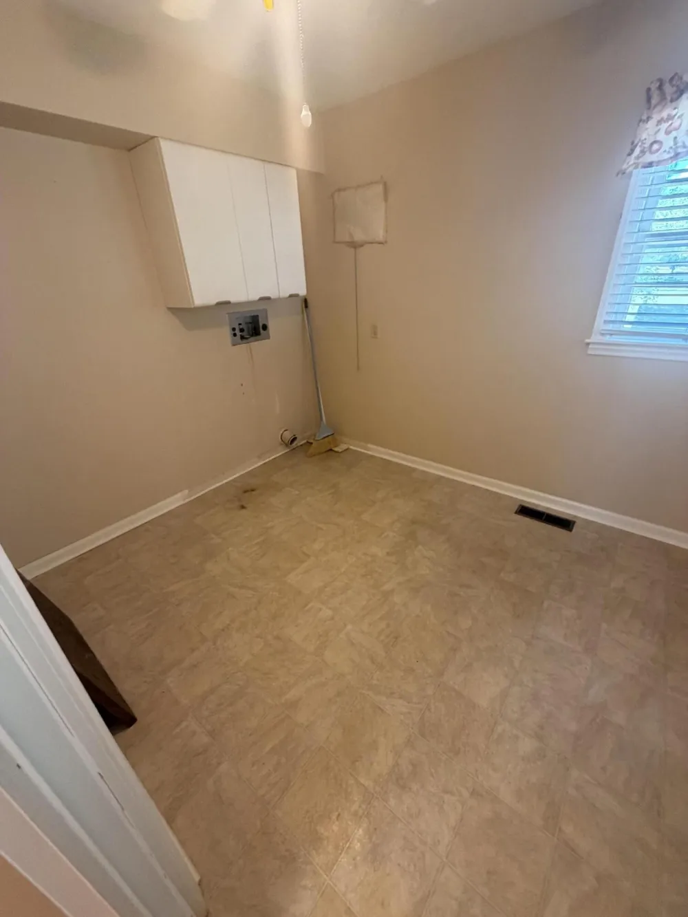 711 Hardin Drive Chattanooga, TN 37412