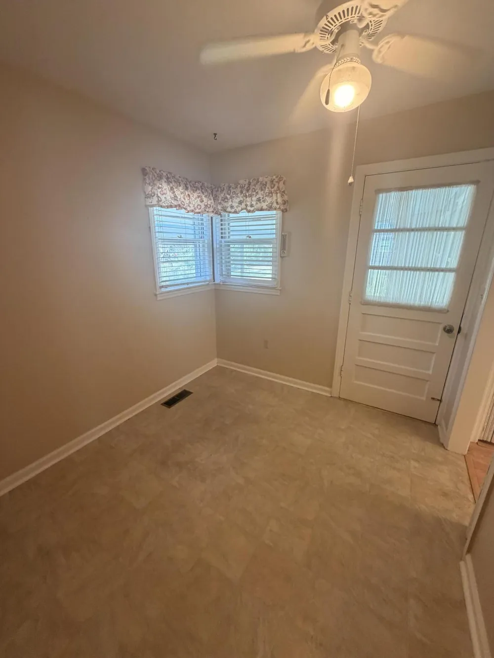 711 Hardin Drive Chattanooga, TN 37412