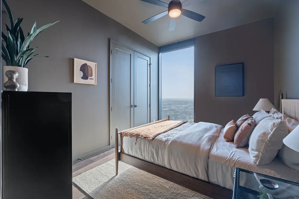 84 East Avenue #1506 Austin, TX 78701