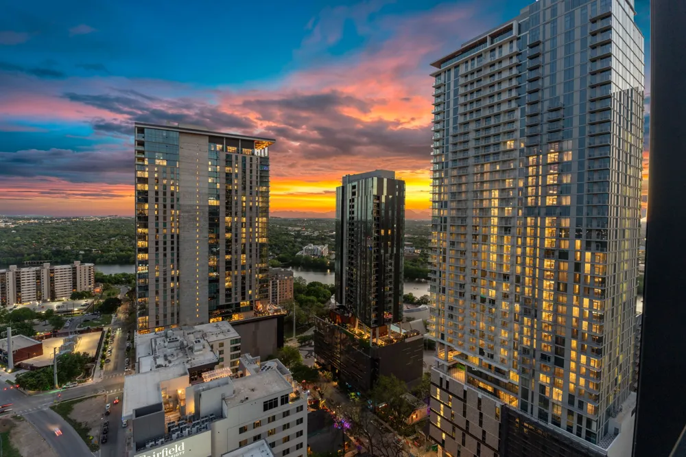 84 East Avenue #1506 Austin, TX 78701