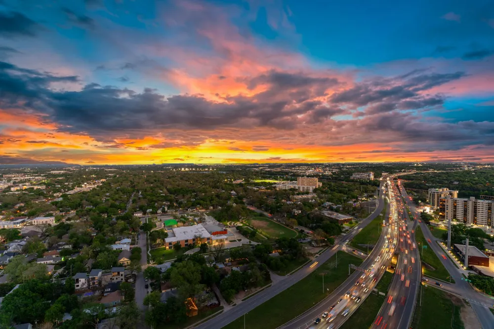 84 East Avenue #1506 Austin, TX 78701