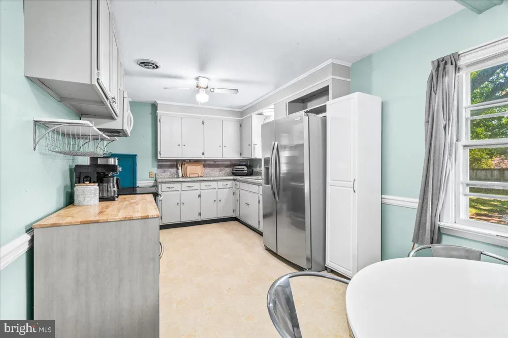 17625 YORK ROAD Hagerstown, MD 21740