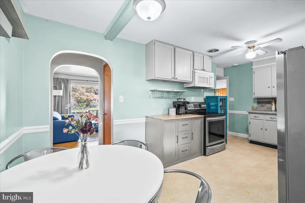 17625 YORK ROAD Hagerstown, MD 21740