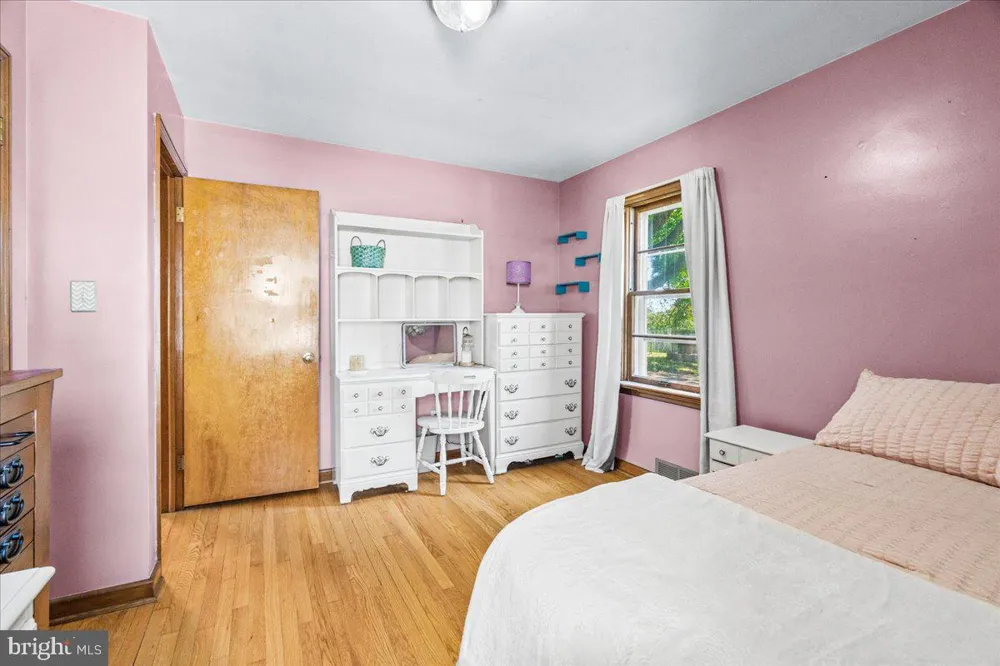17625 YORK ROAD Hagerstown, MD 21740