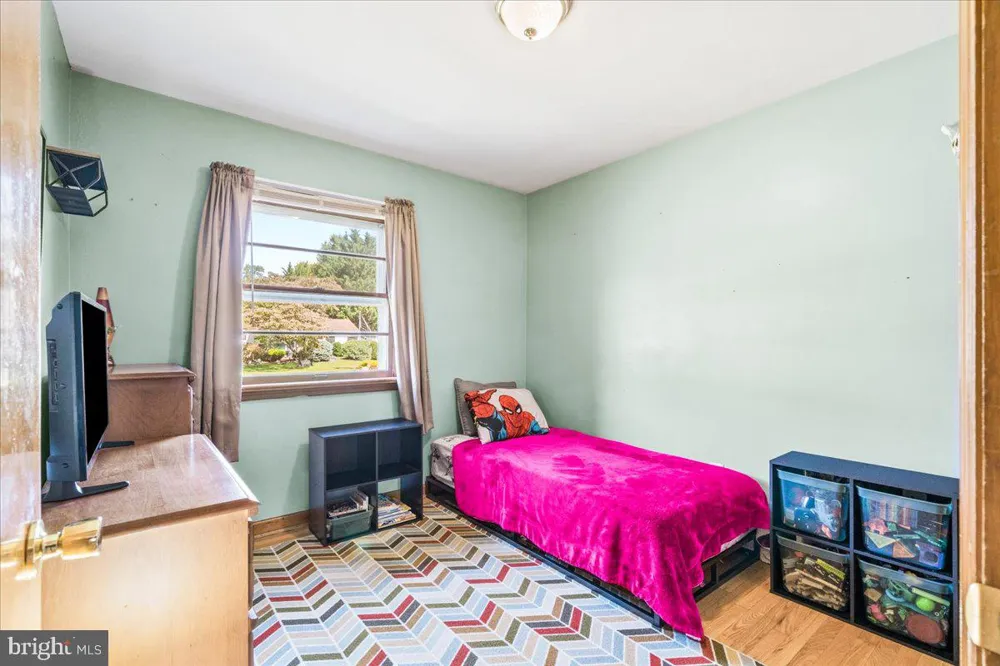 17625 YORK ROAD Hagerstown, MD 21740