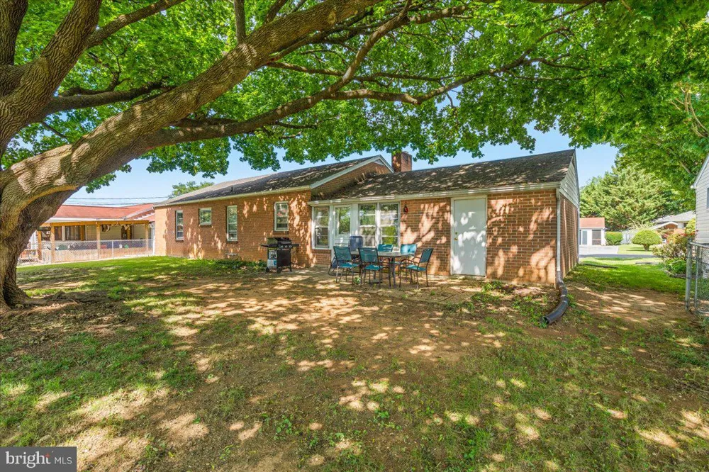17625 YORK ROAD Hagerstown, MD 21740
